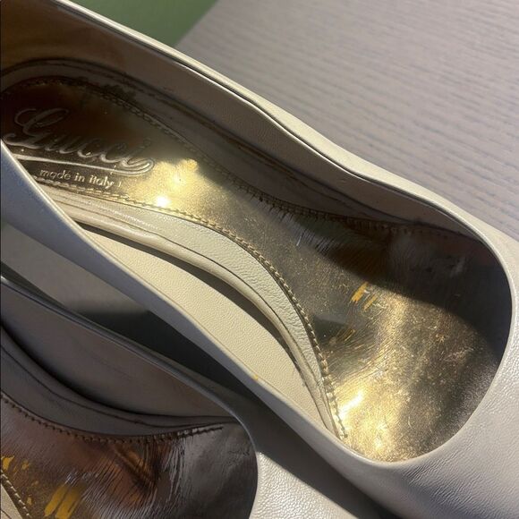 Gucci VTG Y2K 2000s Neutral Taupe Peep Toe 4\